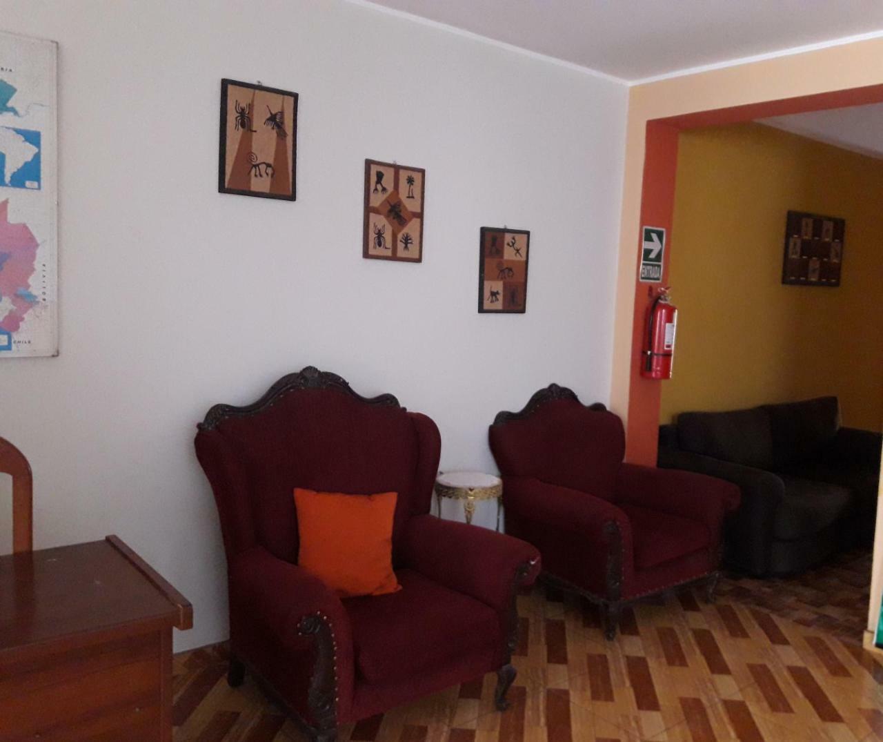 Mama Chelita Hotel Наска Екстериор снимка