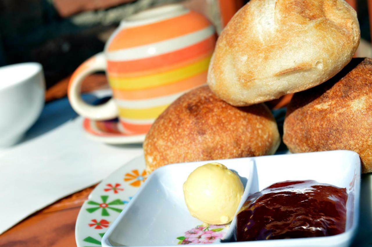 Mama Chelita Hotel Наска Екстериор снимка