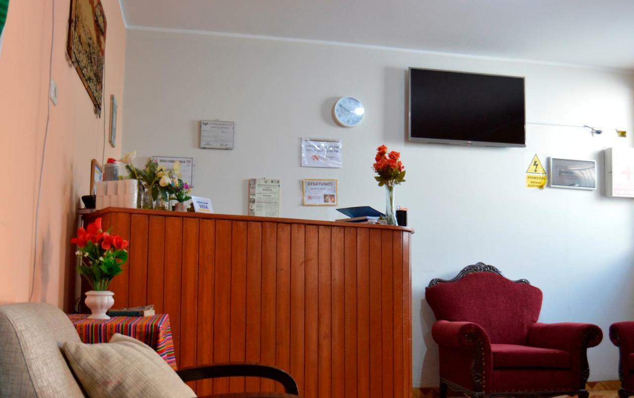 Mama Chelita Hotel Наска Екстериор снимка