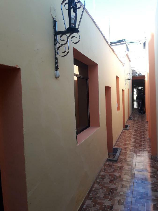 Mama Chelita Hotel Наска Екстериор снимка